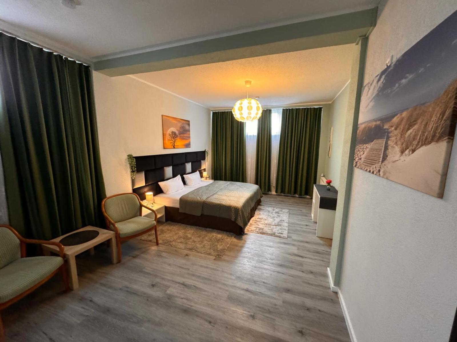 F-F Haus Monteuren Unterkunft Neuhausen auf den Fildern Extérieur photo